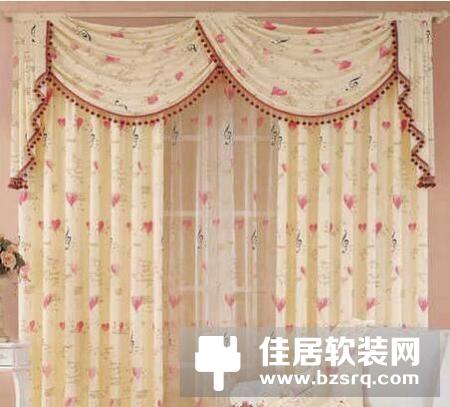 涤纶窗帘的特点,卷帘窗帘面料的选择,现代,简约高雅的窗帘