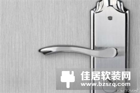 不锈钢双杆晾衣架怎么安装？多功能安装选购技能分享