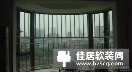 封阳台隐形防盗窗好还是不锈钢防盗窗好? 两者优缺点对比