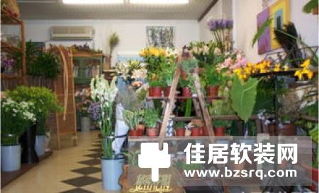 花店装修设计需要知道什么格子式布局更利于销售安全和保持花店卫生!