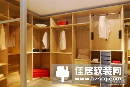 多功能衣帽间贵吗？成都衣帽间定制价格是多少?
