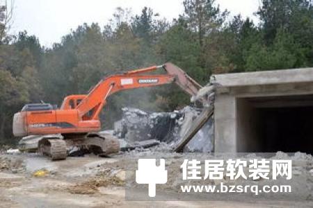 怎么知道自己私自搭建的阳光房算不算违章建筑？