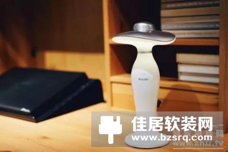 云海物联推出新品—更懂你的智能声控台灯