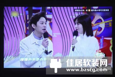 创维小湃P2评测：带智能语音互动的便携投影仪！