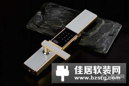 谁说门锁千篇一律？欧宝丽智能锁高颜值C位出道！