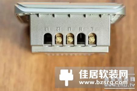 嘟嘟智能开关，高颜值关灯神器