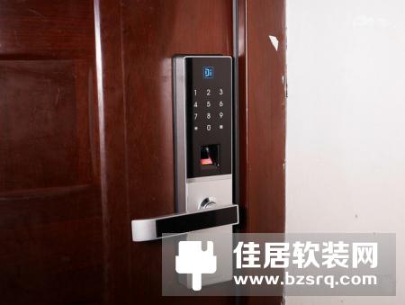 小嘀S8云智能锁，你的家庭安全卫士