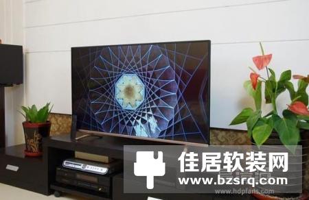 微鲸“小钢炮”PK小米电视3S：43寸卧室电视 谁更值得买？