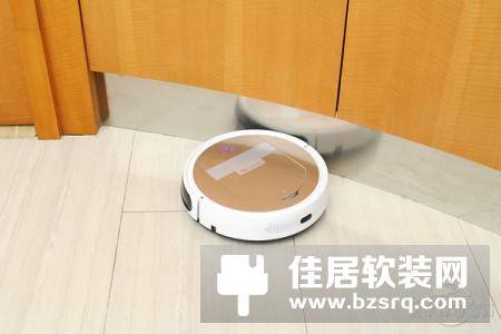 APP升级地图可视化 测Proscenic扫地机器人雪豹金