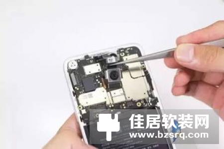 大法真的好？拆了就知道 索尼PS VR拆机图赏