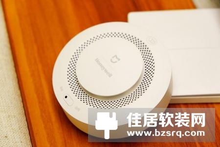 小米新款烟雾报警器深度评测：149元值不值？