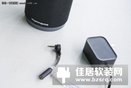 TOPPERS智能音箱S1体验：海量资源AI管家