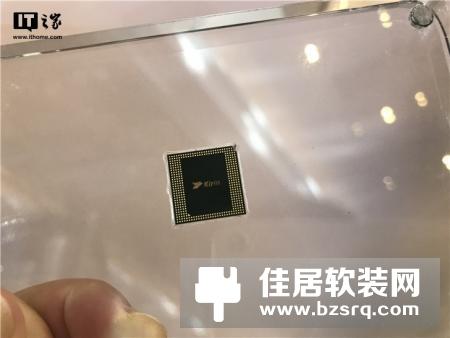 华为麒麟990系列芯片实拍