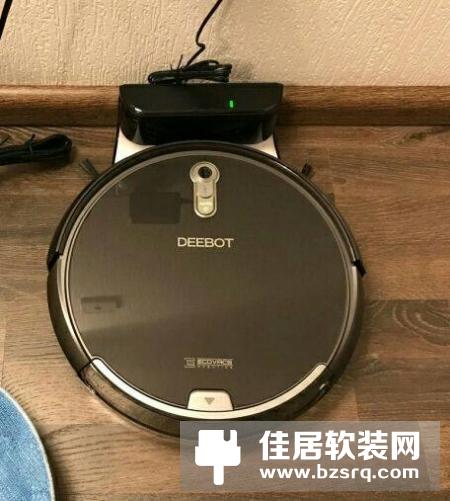 自动扫地机器人哪家强？三款扫地机器人横评