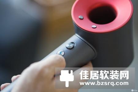 Dyson Supersonic吹风机体验：酷到即使不买也该知道