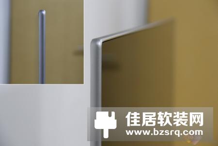 长虹60Q3RS评测大赏：娇艳VS优雅