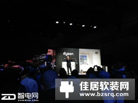 戴森CycloneV10无绳吸尘器发布 深度清洁定义未来洁净家居