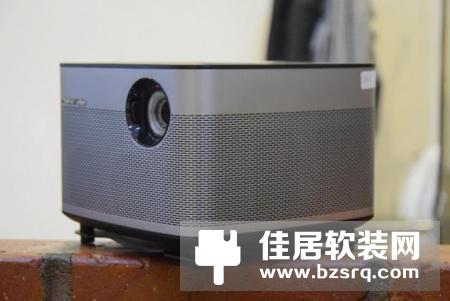 坚果J6与极米H1对比评测：全面画质旗舰投影该选谁？