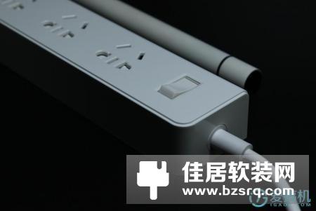 网易智能插线板拆解评测：敢与小米争高低