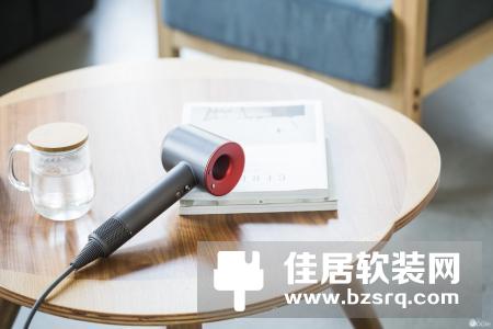 Dyson Supersonic吹风机体验：酷到即使不买也该知道