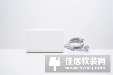 智米车载逆变器拆解：细节做工到位 安全配置完善
