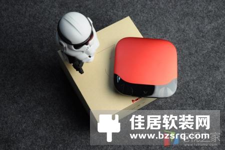天猫魔盒3开箱评测：史上最轻最薄的199元“逆天”神器