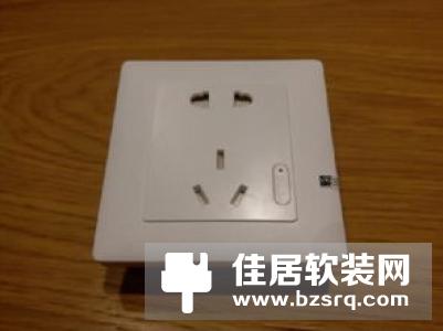 绿米Aqara智能墙壁插座拆解评测：做工扎实