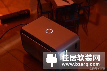 赵丽颖代言！这款300寸坚果J6投影仪，值得买吗？