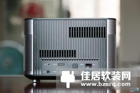 国际大PK：极米H1 1080P智能微投对决LG PF1500