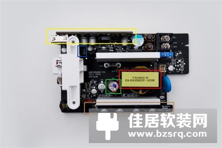 智米车载逆变器拆解：细节做工到位 安全配置完善