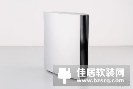 有颜值实力派 测斐讯旗舰高端智能路由K3