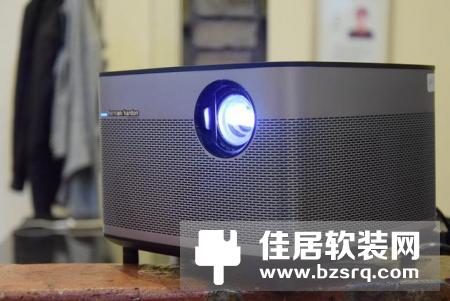 坚果J6与极米H1对比评测：全面画质旗舰投影该选谁？
