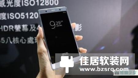 荣耀首创智慧屏，TCL标榜智屏鼻祖，彩电下半场好戏开场