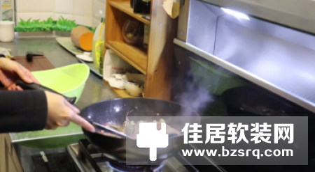 油烟机十大品牌怎么选？远离厨房脏乱差要这样选
